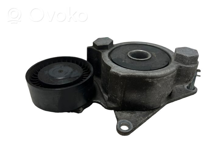 Toyota RAV 4 (XA40) Napinacz paska alternatora 186200R010