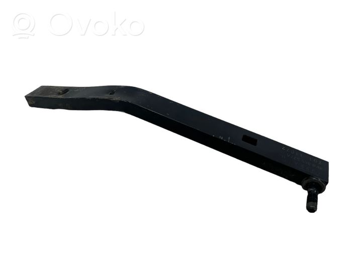 Audi A4 S4 B8 8K Staffa del pannello di supporto del radiatore 8K0805527A