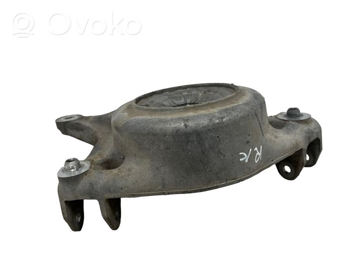 Audi A4 S4 B8 8K Supporto di montaggio della molla elicoidale 8K0412383F