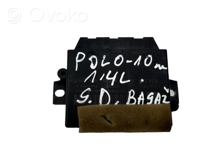 Volkswagen Polo V 6R Pysäköintitutkan (PCD) ohjainlaite/moduuli 07533007