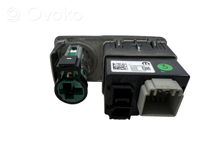 Jeep Renegade Câble adaptateur AUX 07357049620