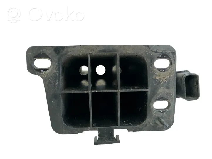 Citroen DS5 Traversa di supporto paraurti anteriore 9687851580