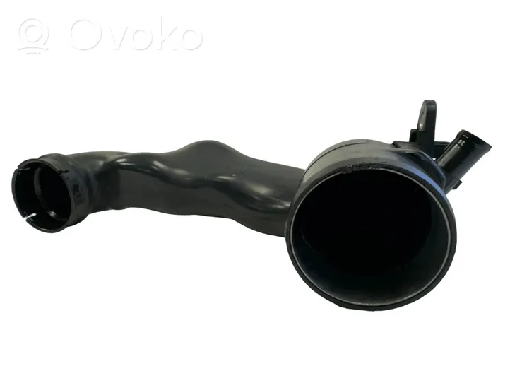 Opel Meriva B Tube d'admission de tuyau de refroidisseur intermédiaire 55577107