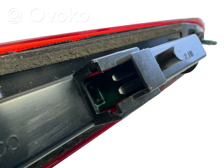 Subaru Outback Troisième feu stop VC02116