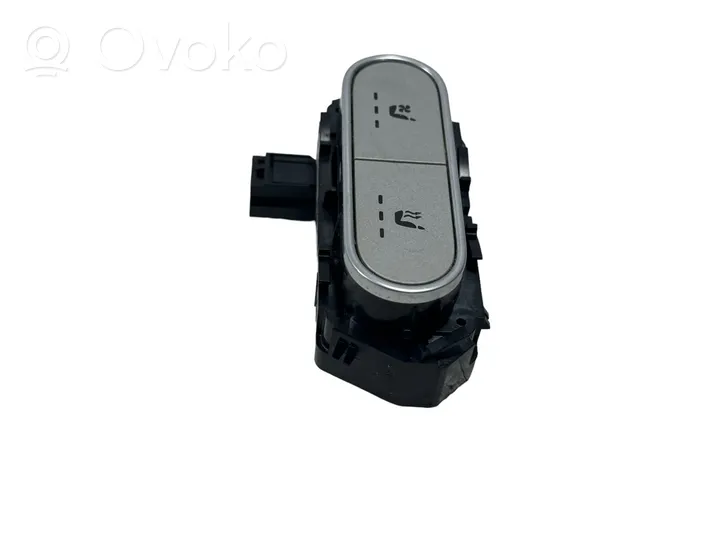 Mercedes-Benz GLS X167 Seat heating switch A1779059700