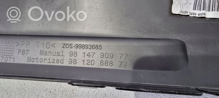 Peugeot 5008 II Divpusējā bagāžnieka apakšējais nodalījuma vāks 9812068877