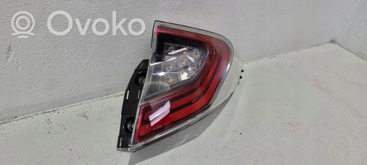 Mini Cooper Countryman F60 Lampy tylnej klapy bagażnika 81550-F4031-00