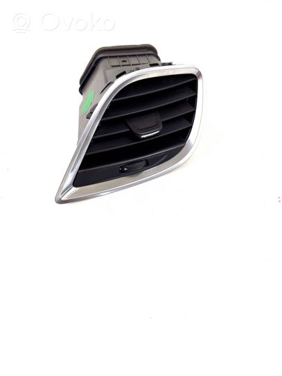 Opel Mokka Boczna kratka nawiewu deski rozdzielczej 95316016