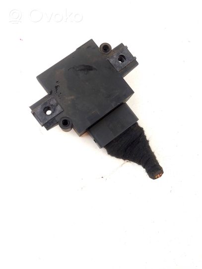 Audi A4 S4 B8 8K Fuel pump relay 4G0906093F