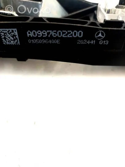 Mercedes-Benz EQC Etuoven lukko A0997602200