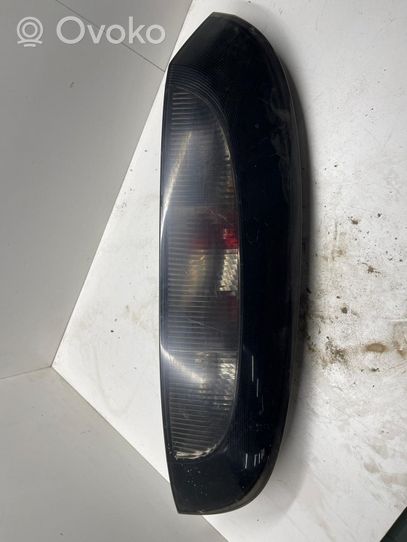 Opel Corsa C Lampa tylna 