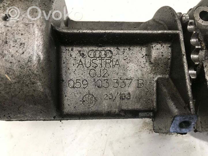 Audi A6 S6 C5 4B Arbre d'équilibrage pompe à huile 059103337B