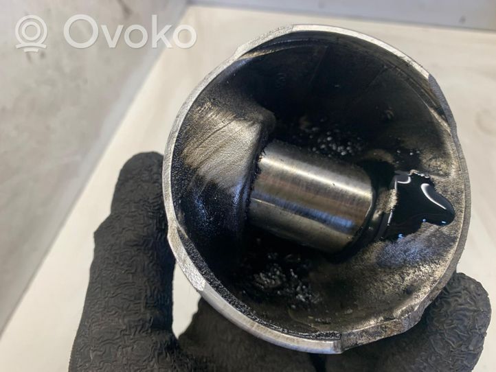 Hyundai Santa Fe Piston 