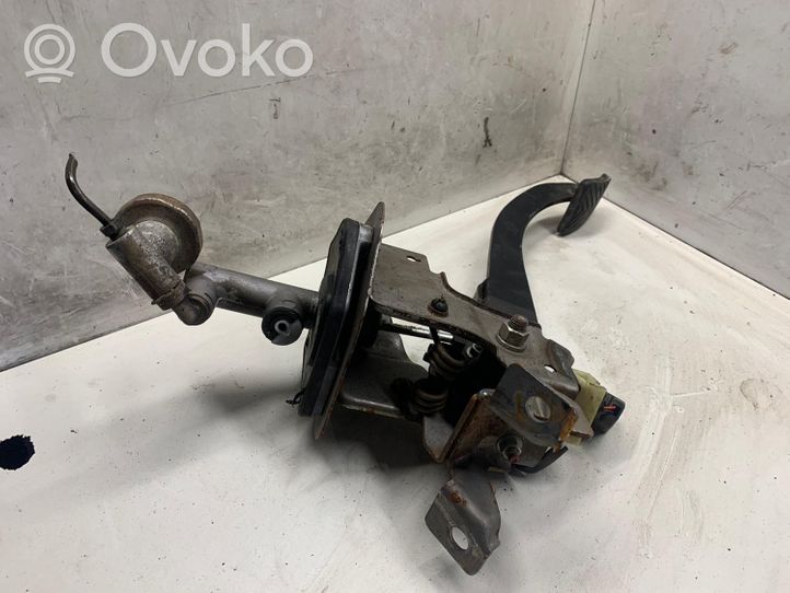 Hyundai Santa Fe Clutch pedal 06GFHY