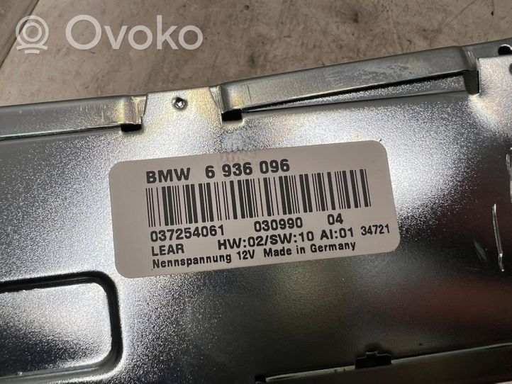 BMW X5 E53 Navigacijos (GPS) valdymo blokas 6936096