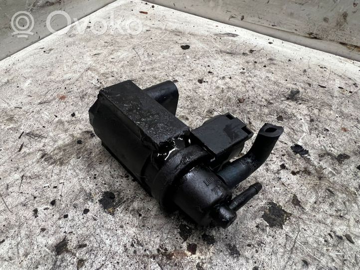 Audi A6 S6 C6 4F Solenoidinis vožtuvas 059906628B