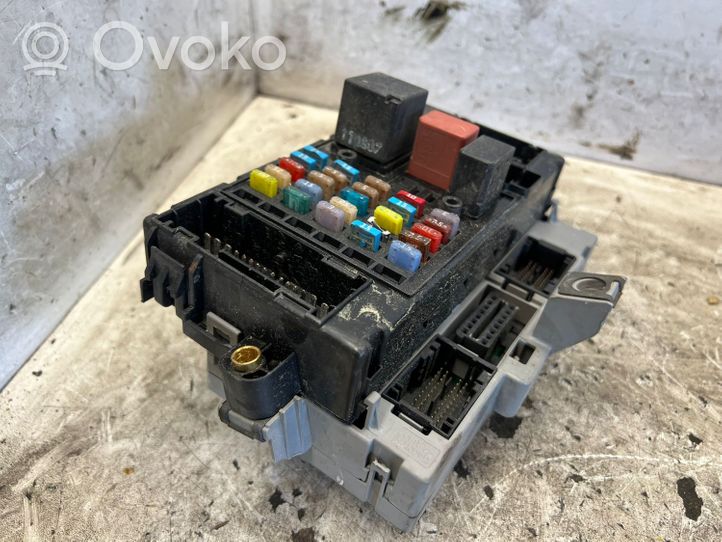 Renault Master II Fuse module 