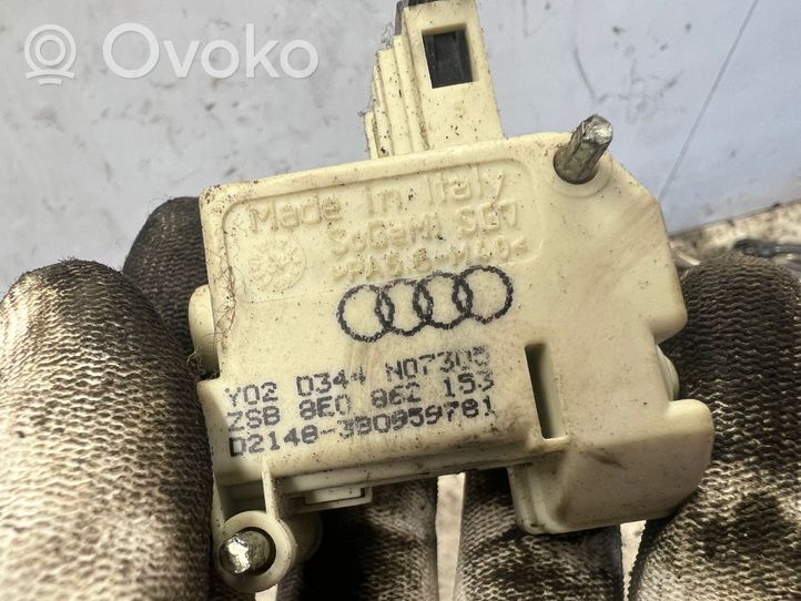 Audi A4 S4 B6 8E 8H Serratura del tappo del serbatoio del carburante 8E0862153