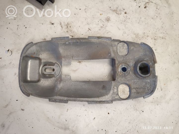 Renault Trafic II (X83) Support poignée extérieur de porte coulissante 8200006257