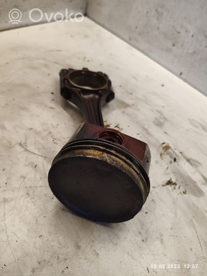 Volkswagen Sharan Piston with connecting rod 