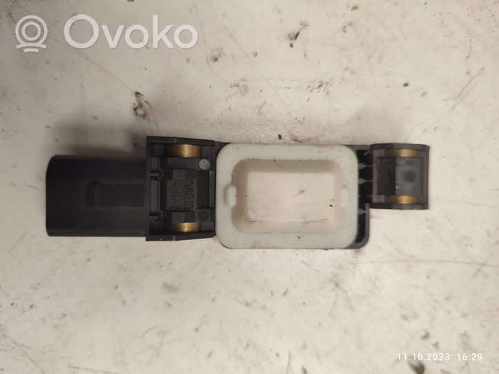 Volkswagen Touareg I Airbagsensor Crashsensor Drucksensor 4B0959643