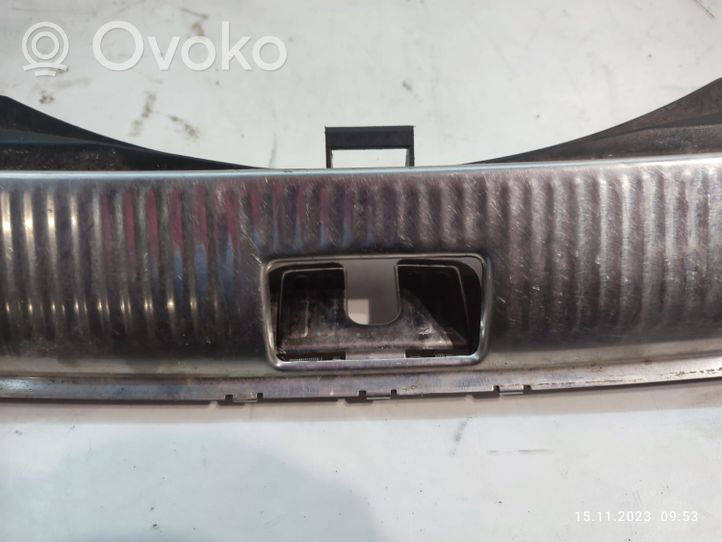 Audi Q7 4L Bagažinės slenksčio apdaila 4L0864483