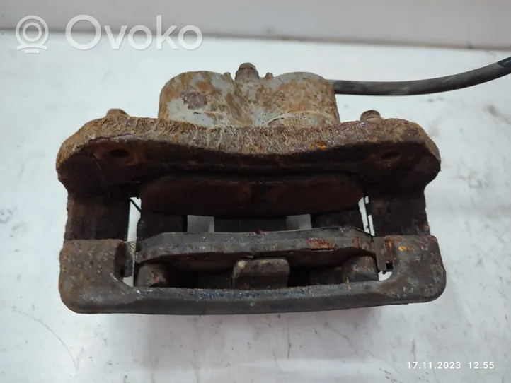 KIA Sorento Front brake caliper 