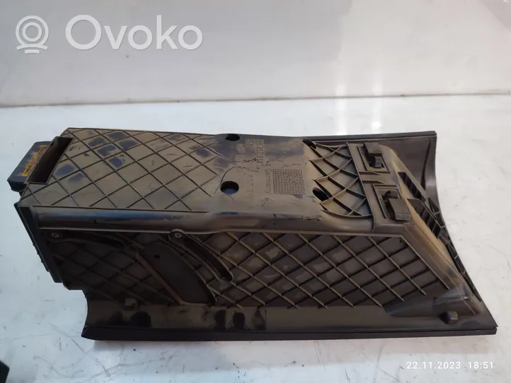 Volkswagen Multivan T5 Inne części wnętrza samochodu 7H5857919G