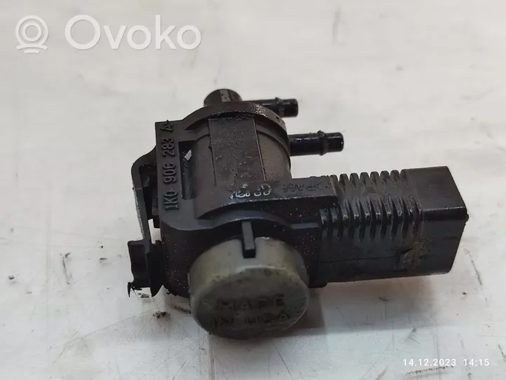 Audi A6 Allroad C6 Solenoidinis vožtuvas 1K0906283A