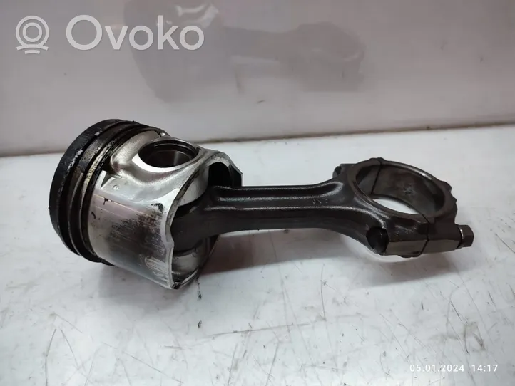 KIA Sorento Piston avec bielle 