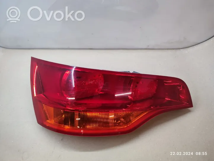 Audi Q7 4L Galinis žibintas kėbule 4L0945093