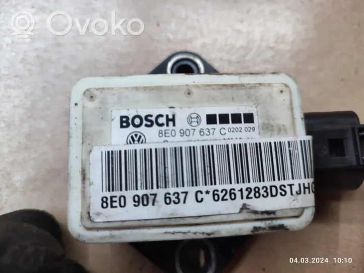 Audi A4 S4 B7 8E 8H Czujnik przyspieszenia ESP 8E0907637C