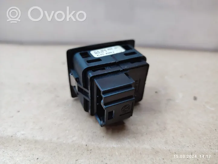 Volkswagen Touareg I Alarm switch 7L6959899