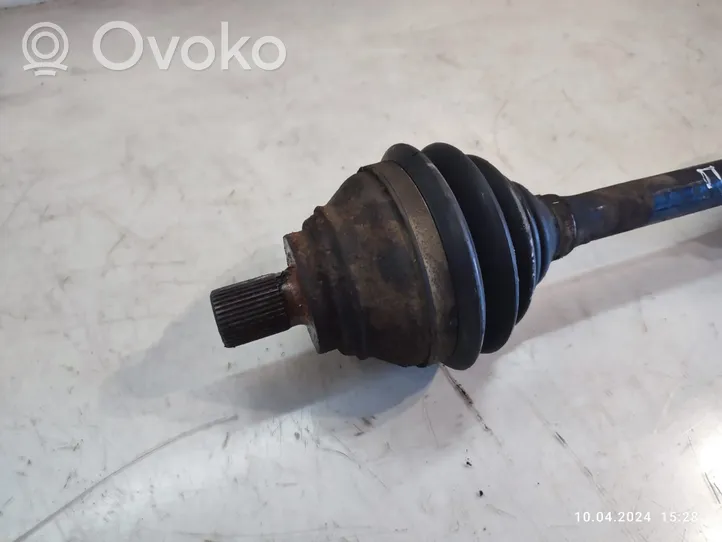 Volkswagen PASSAT B7 Front driveshaft 