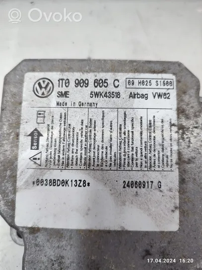 Volkswagen Touran I Airbag control unit/module 1T0909605C