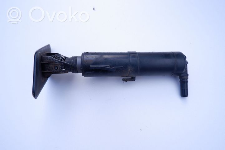 BMW X3 F25 Headlight washer spray nozzle 7251640