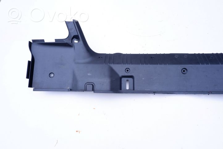 BMW M3 Rivestimento di protezione sottoporta del bagagliaio/baule 8204070