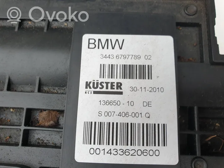 BMW 7 F01 F02 F03 F04 Modulo di controllo del freno a mano 6797789