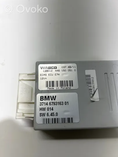 BMW X5 E70 Sterownik / Moduł tylnego zawieszenia pneumatycznego 6793163