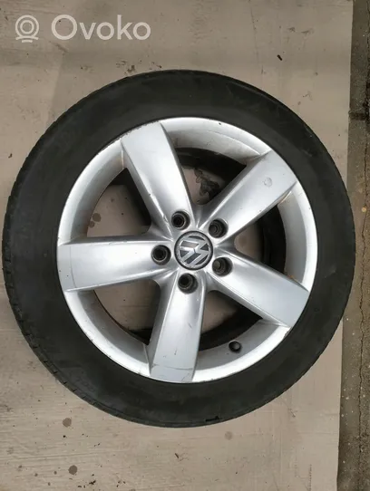 Volkswagen PASSAT B7 R16 steel rim 5C0601025R