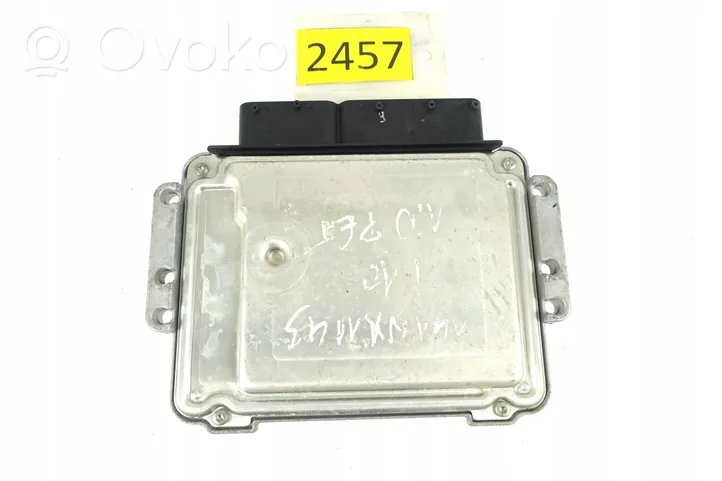 Hyundai i10 Komputer / Sterownik ECU silnika 39100-04500