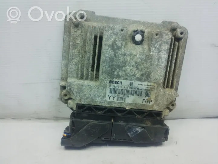 Opel Signum Блок управления двигателем ECU 65WHE53H