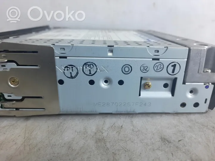 Mitsubishi Carisma Radio/CD/DVD/GPS-pääyksikkö MZ312719