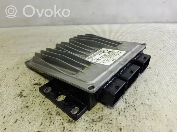 KIA Carnival Unité de commande, module ECU de moteur 39102-4X520