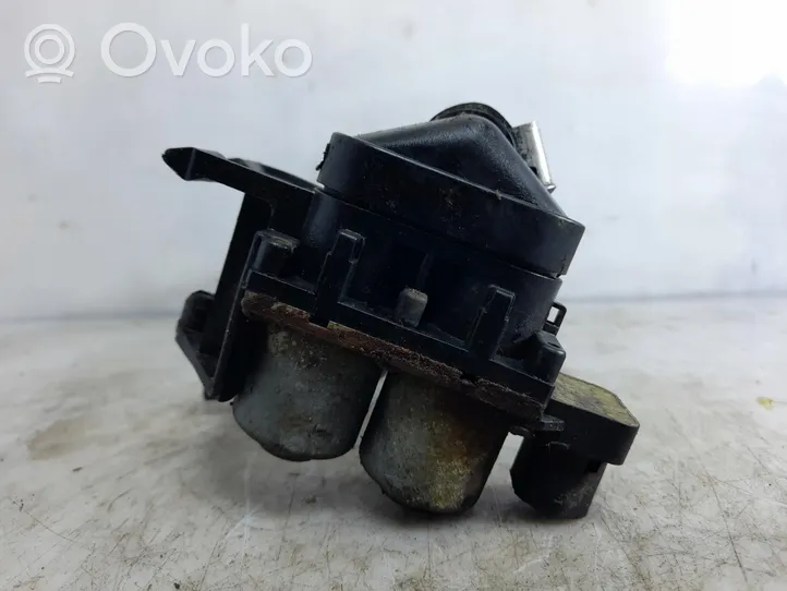 BMW 3 E46 Electric auxiliary coolant/water pump 8391419