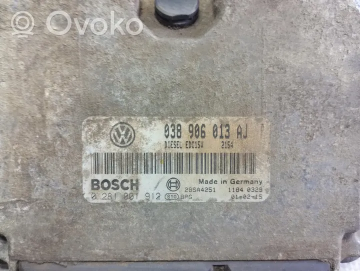 Volkswagen Polo IV 9N3 Centralina/modulo motore ECU 038906013AJ