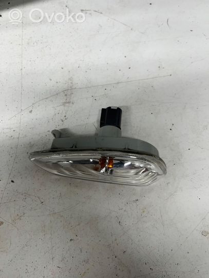 KIA Ceed Front indicator light 