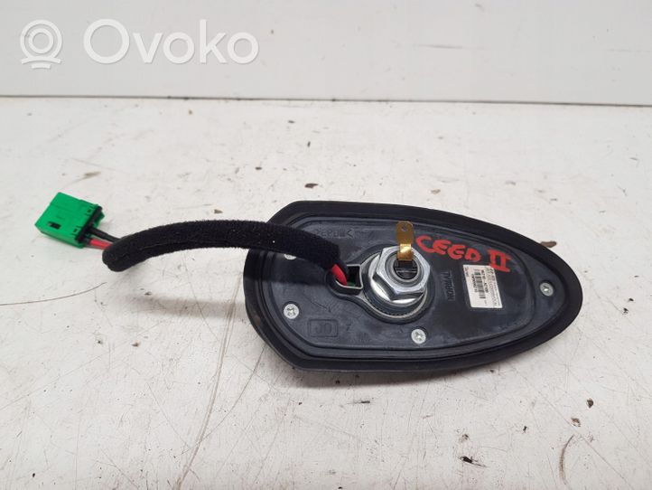 KIA Ceed Antena GPS 