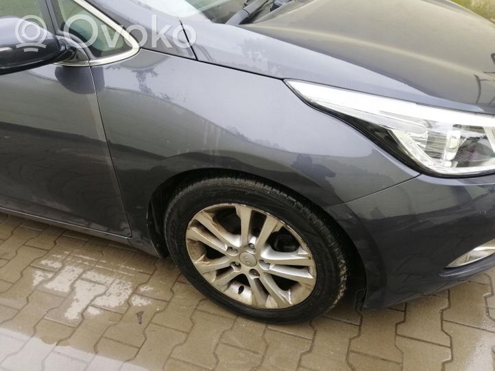 KIA Ceed Priekinis ketvirtis kia