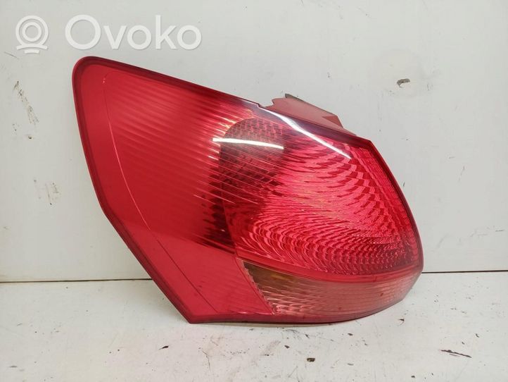 KIA Venga Lampa tylna 92402-1P000